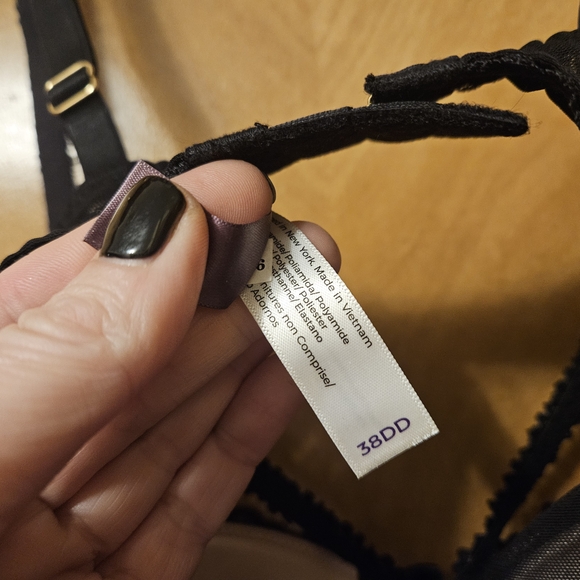 Adore Me Elegant Black Lace Bra - Picture 7 of 7